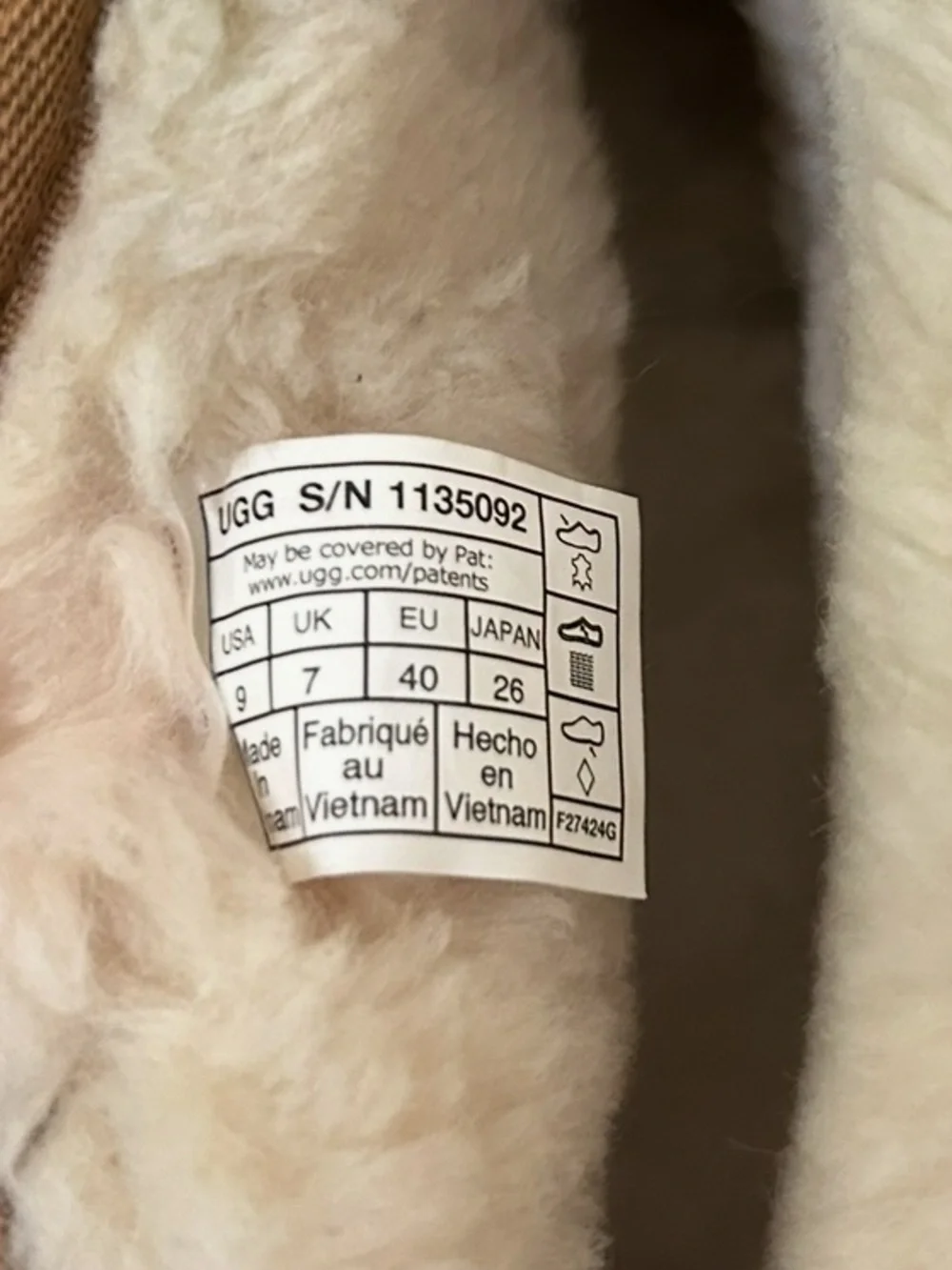 UGG classic ultra